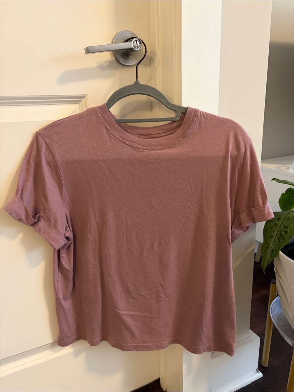a new day Short Sleeve Crewneck Tee - Mauve Pink / Slight purple tones